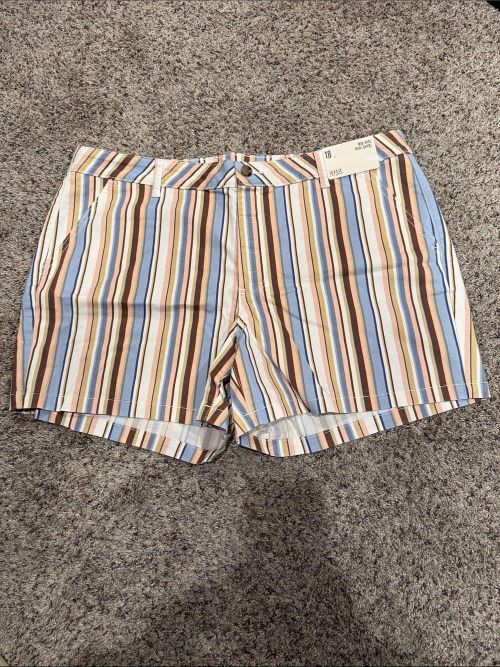 a.n.a Striped Blue Tan Cream Women’s Shorts